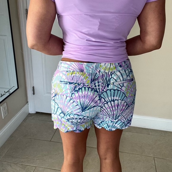 Lilly Pulitzer Buttercup Shorts - Picture 3 of 3